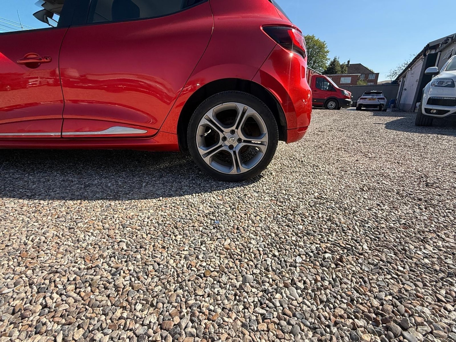 Used Renault Clio 2018 for sale - 76991153: Photo 60