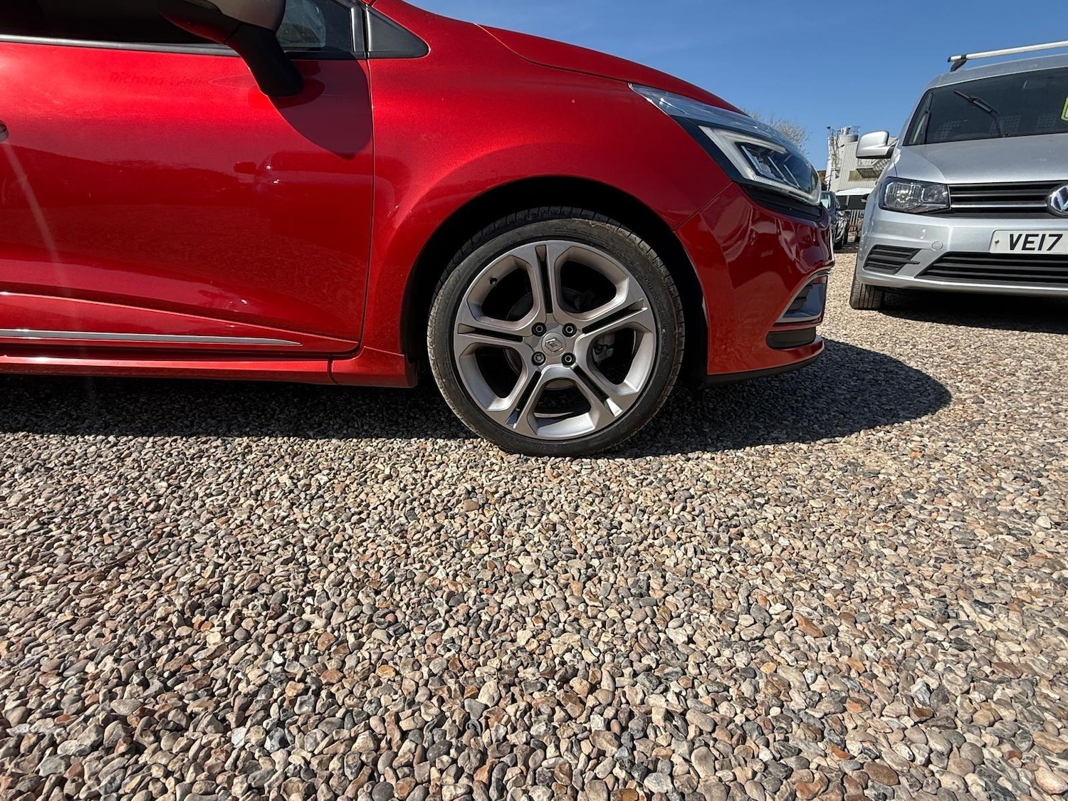 Used Renault Clio 2018 for sale - 76991153: Photo 61