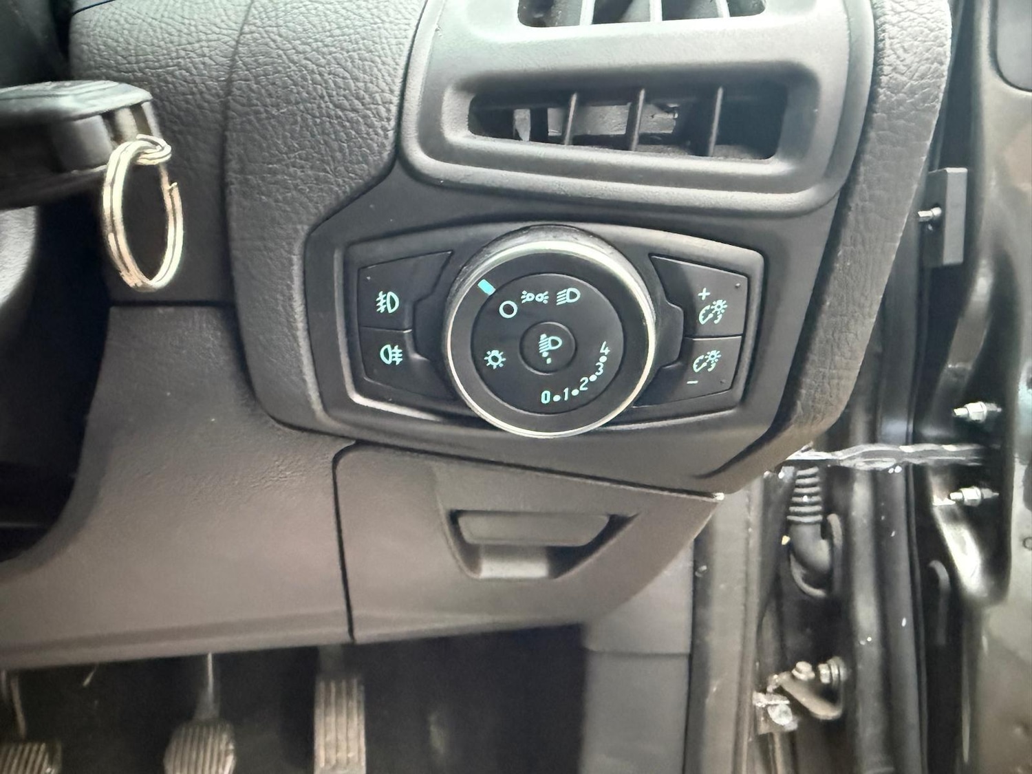 Used Ford Focus 2017 for sale - 76866422: Photo 61