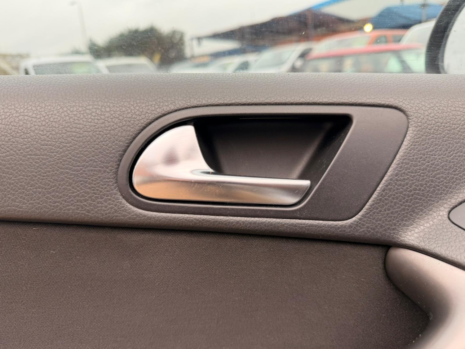 Used Volkswagen Tiguan 2008 for sale - 77908539: Photo 26