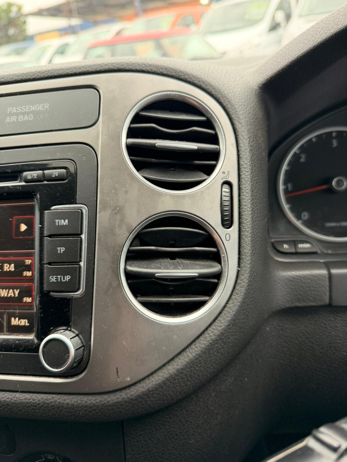 Used Volkswagen Tiguan 2008 for sale - 77908539: Photo 28