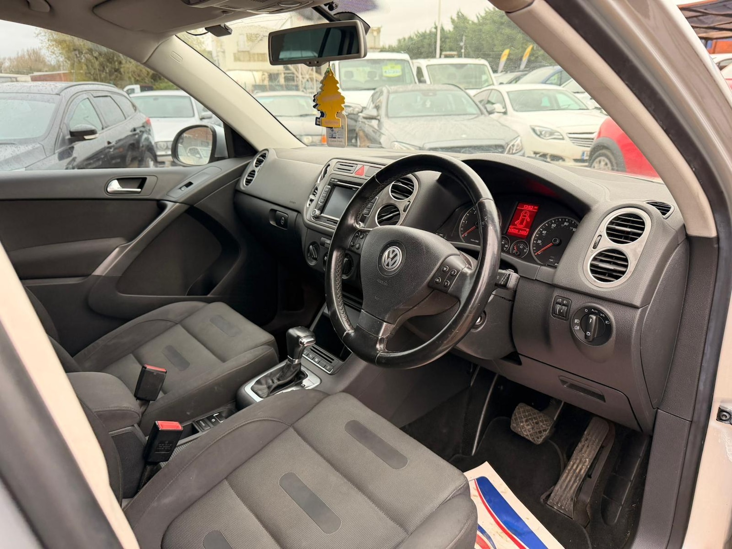 Used Volkswagen Tiguan 2008 for sale - 77908539: Photo 33