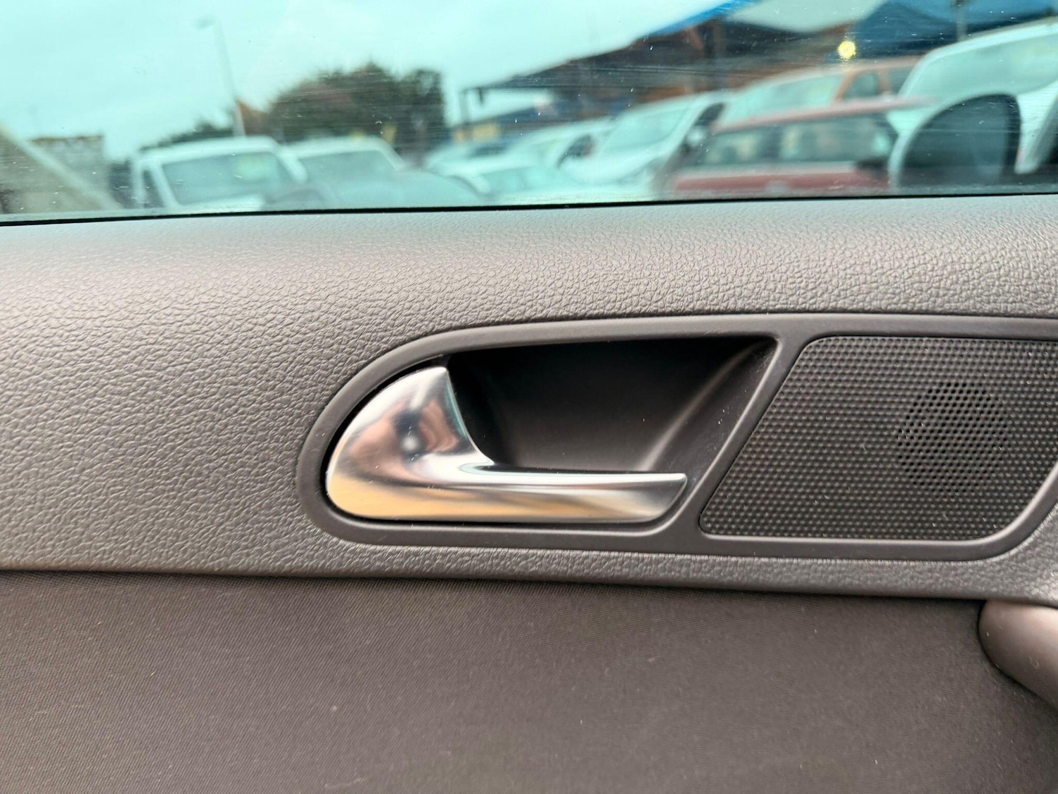 Used Volkswagen Tiguan 2008 for sale - 77908539: Photo 34