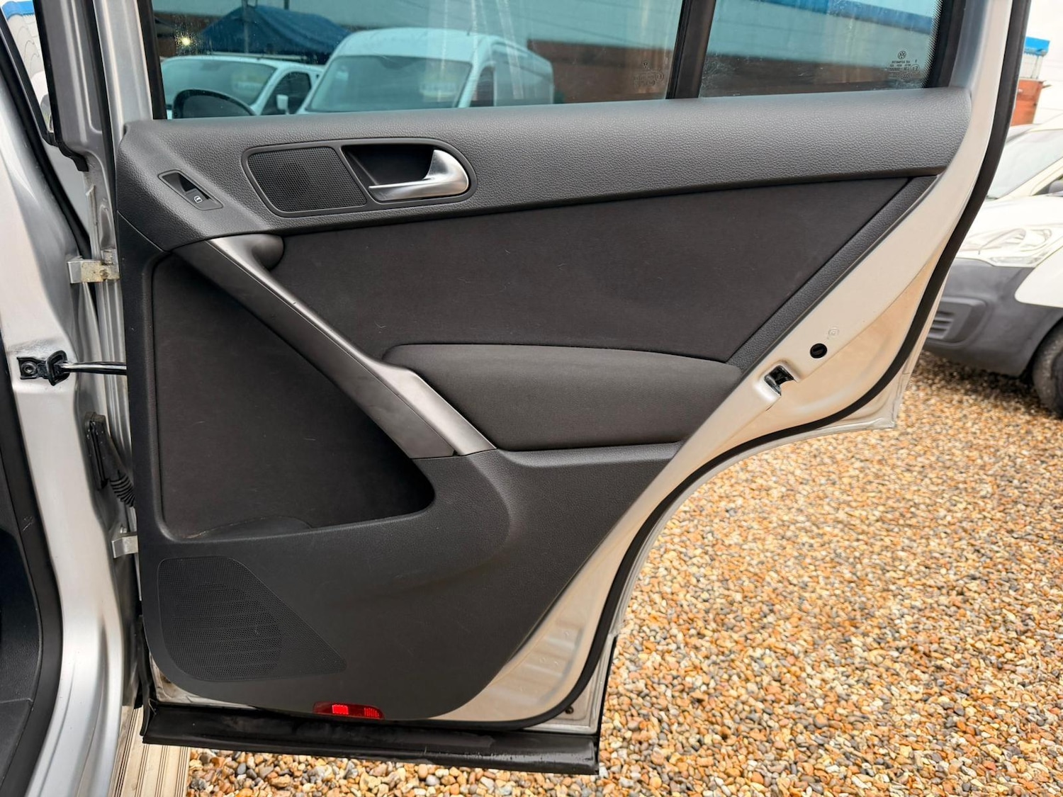 Used Volkswagen Tiguan 2008 for sale - 77908539: Photo 45