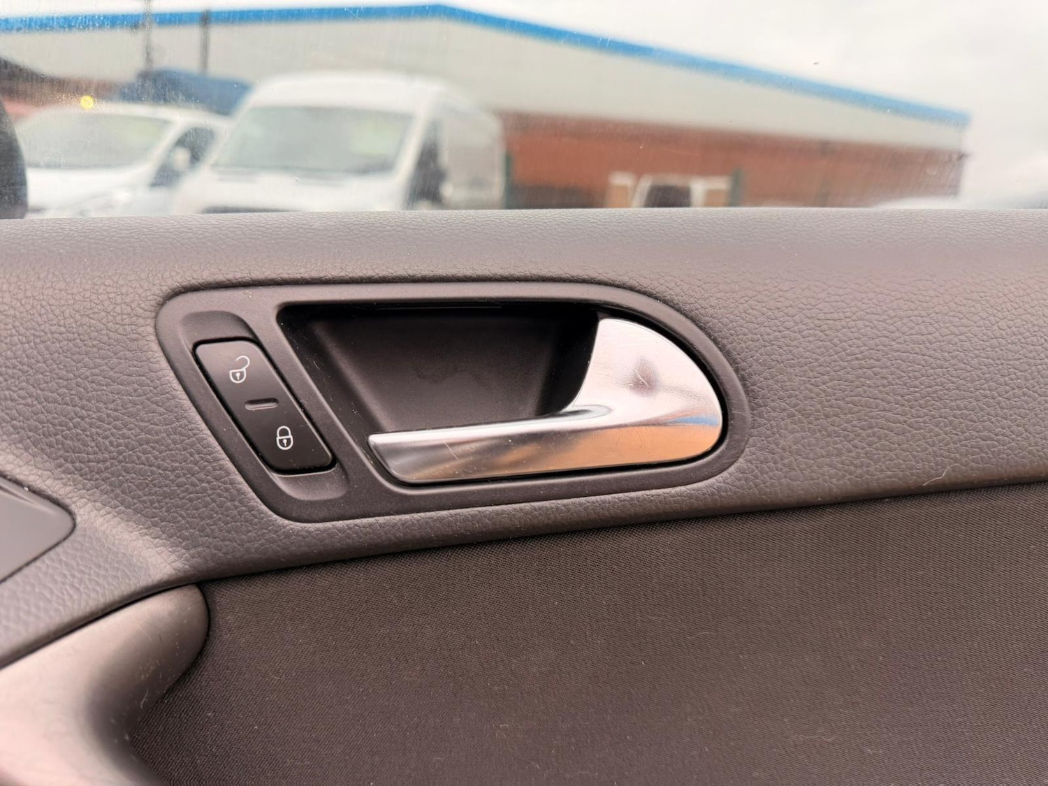 Used Volkswagen Tiguan 2008 for sale - 77908539: Photo 71