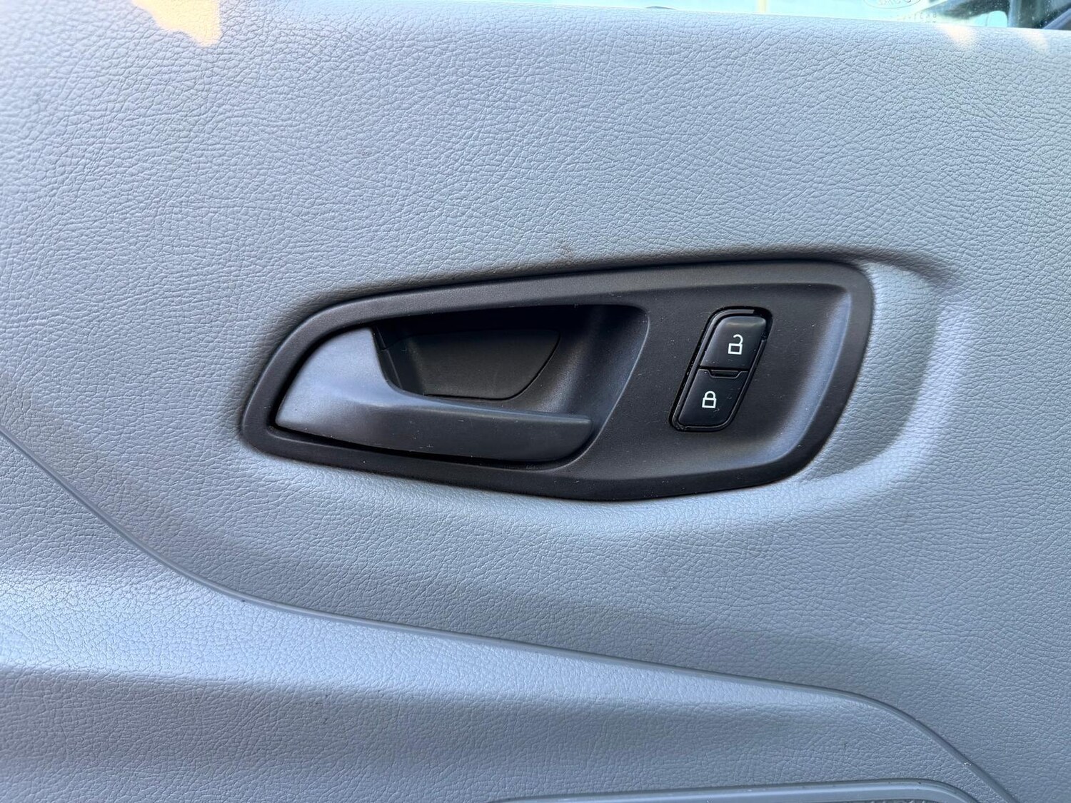 Used Ford Transit 2015 for sale - 77723201: Photo 50