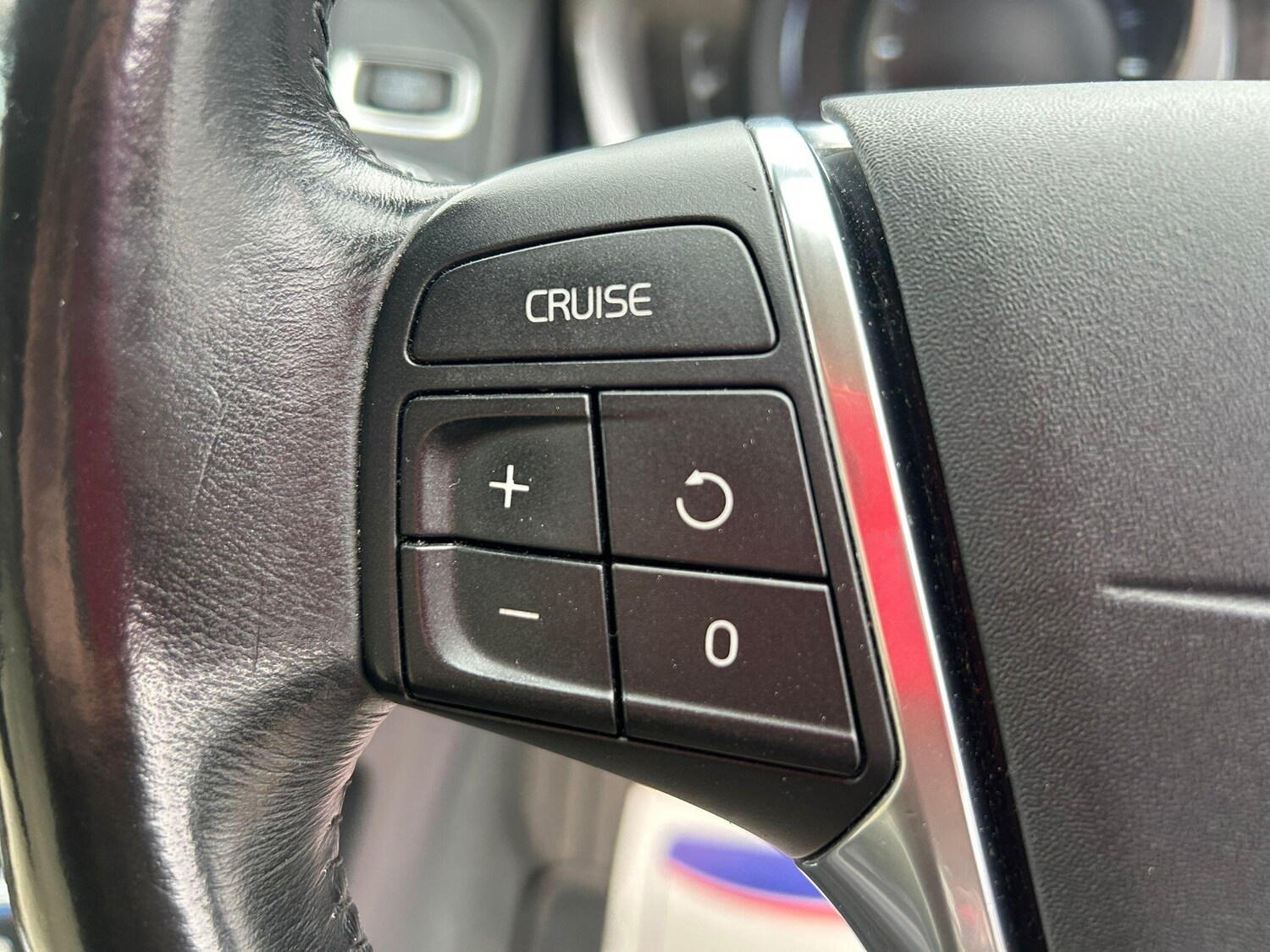 Used Volvo XC60 2015 for sale - 76001276: Photo 18