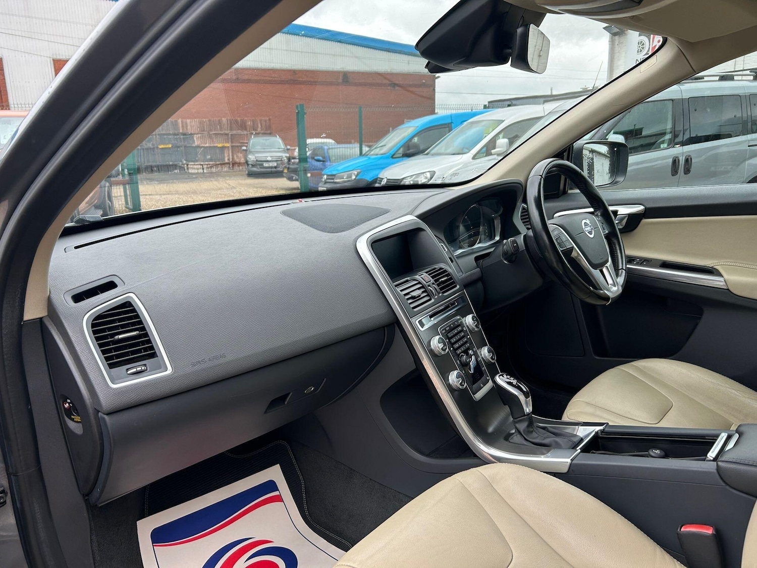 Used Volvo XC60 2015 for sale - 76001276: Photo 20