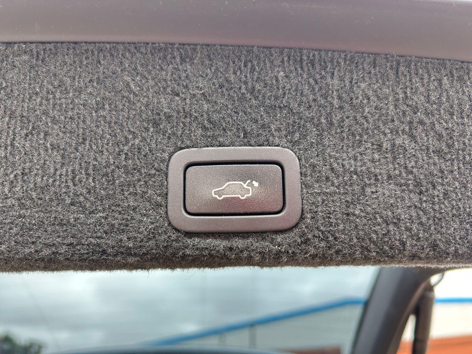 Used Volvo XC60 2015 for sale - 76001276: Photo 28