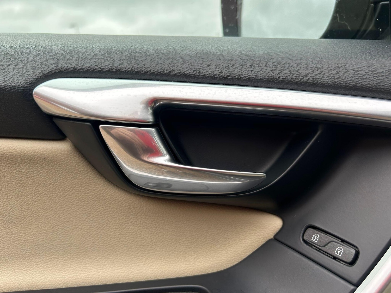 Used Volvo XC60 2015 for sale - 76001276: Photo 53