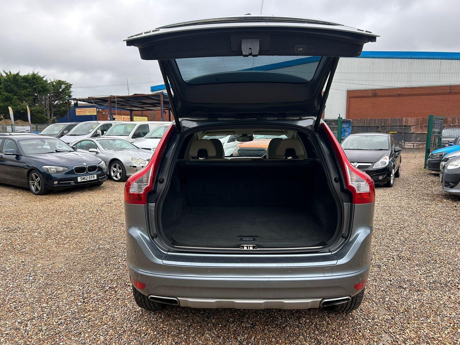 Used Volvo XC60 2015 for sale - 76001276: Photo 65