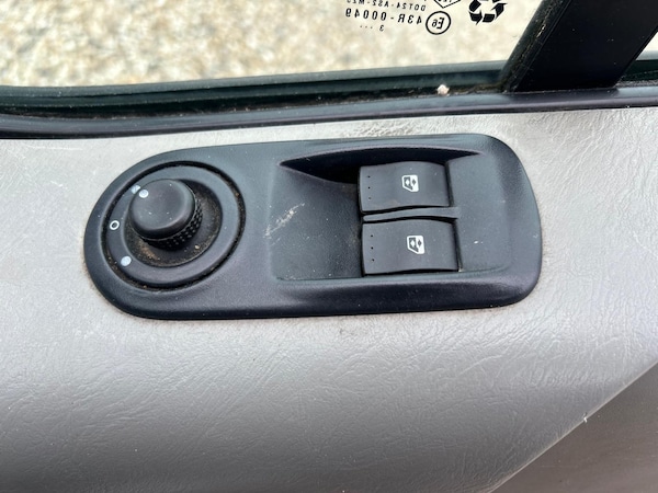Used Vauxhall Vivaro 2013 for sale - 76296126: Photo 15