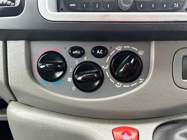 Used Vauxhall Vivaro 2013 for sale - 76296126: Photo 18
