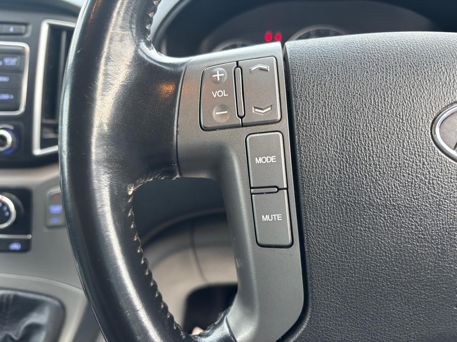 Used Hyundai i800 2017 for sale - 77386524: Photo 41