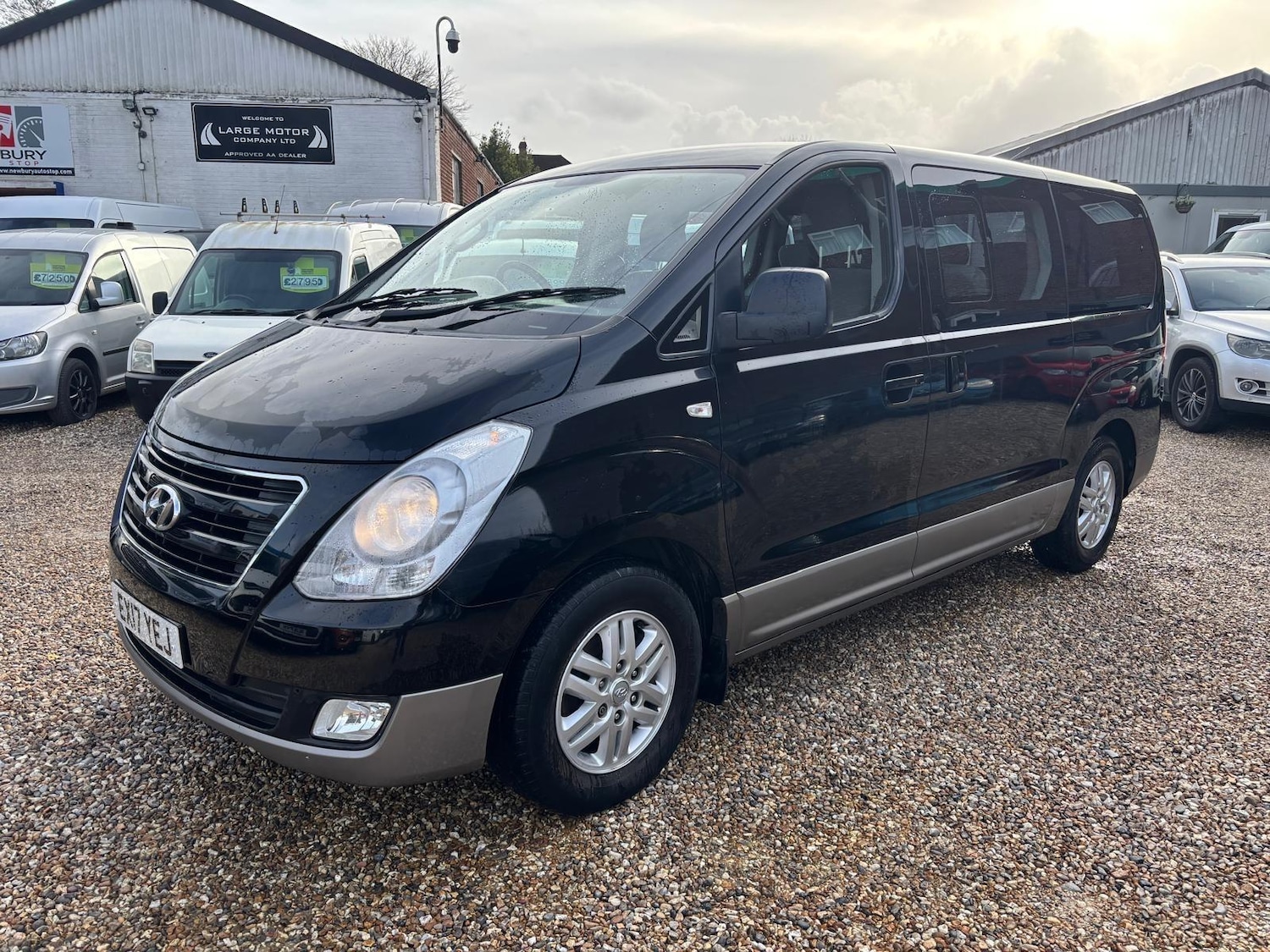 Used Hyundai i800 2017 for sale - 77386524: Photo 5