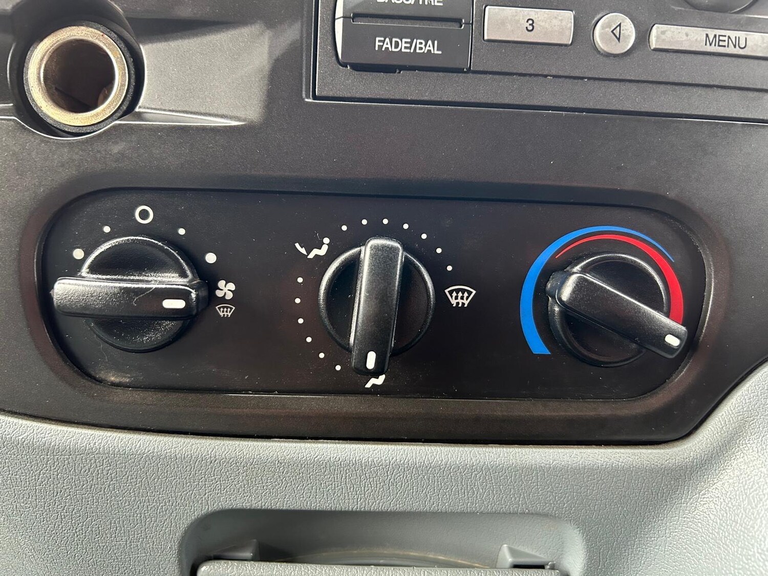 Vehicle 29