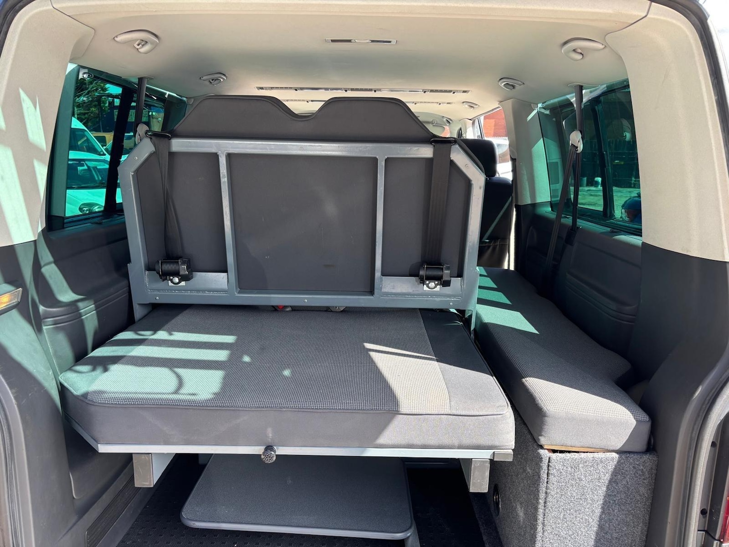 Used Volkswagen Transporter Shuttle 2010 for sale - 78220321: Photo 11