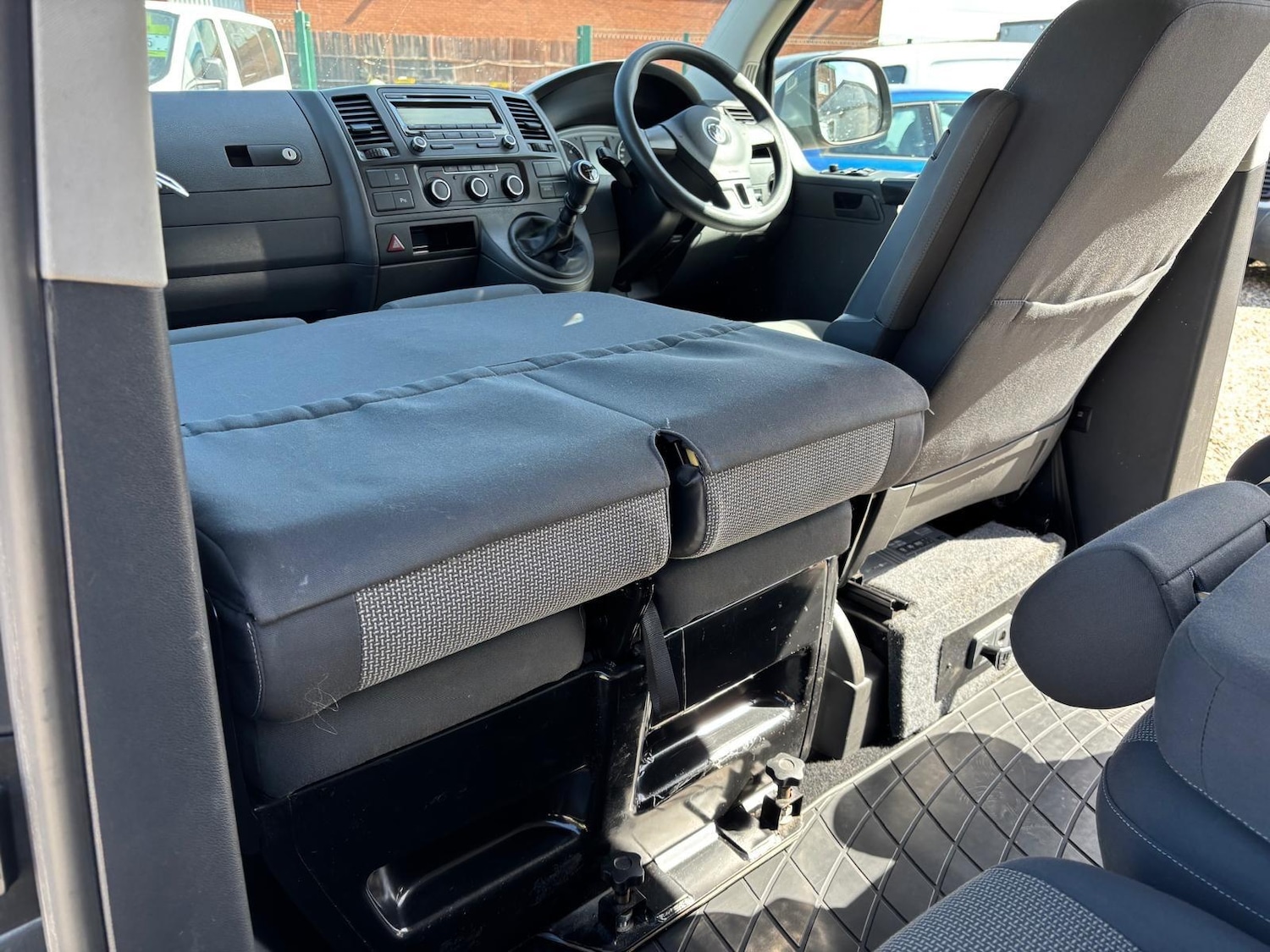 Used Volkswagen Transporter Shuttle 2010 for sale - 78220321: Photo 20