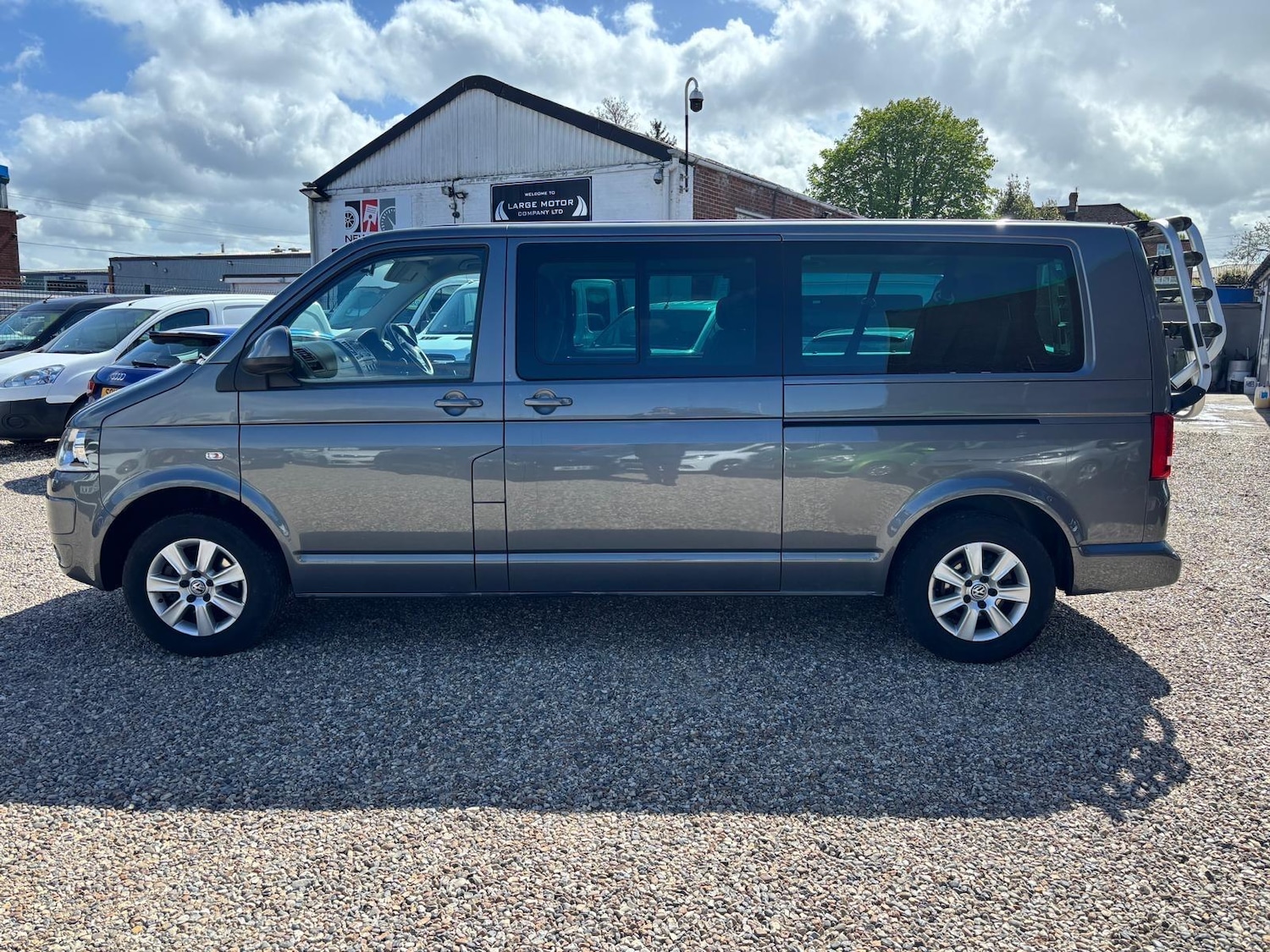 Used Volkswagen Transporter Shuttle 2010 for sale - 78220321: Photo 5