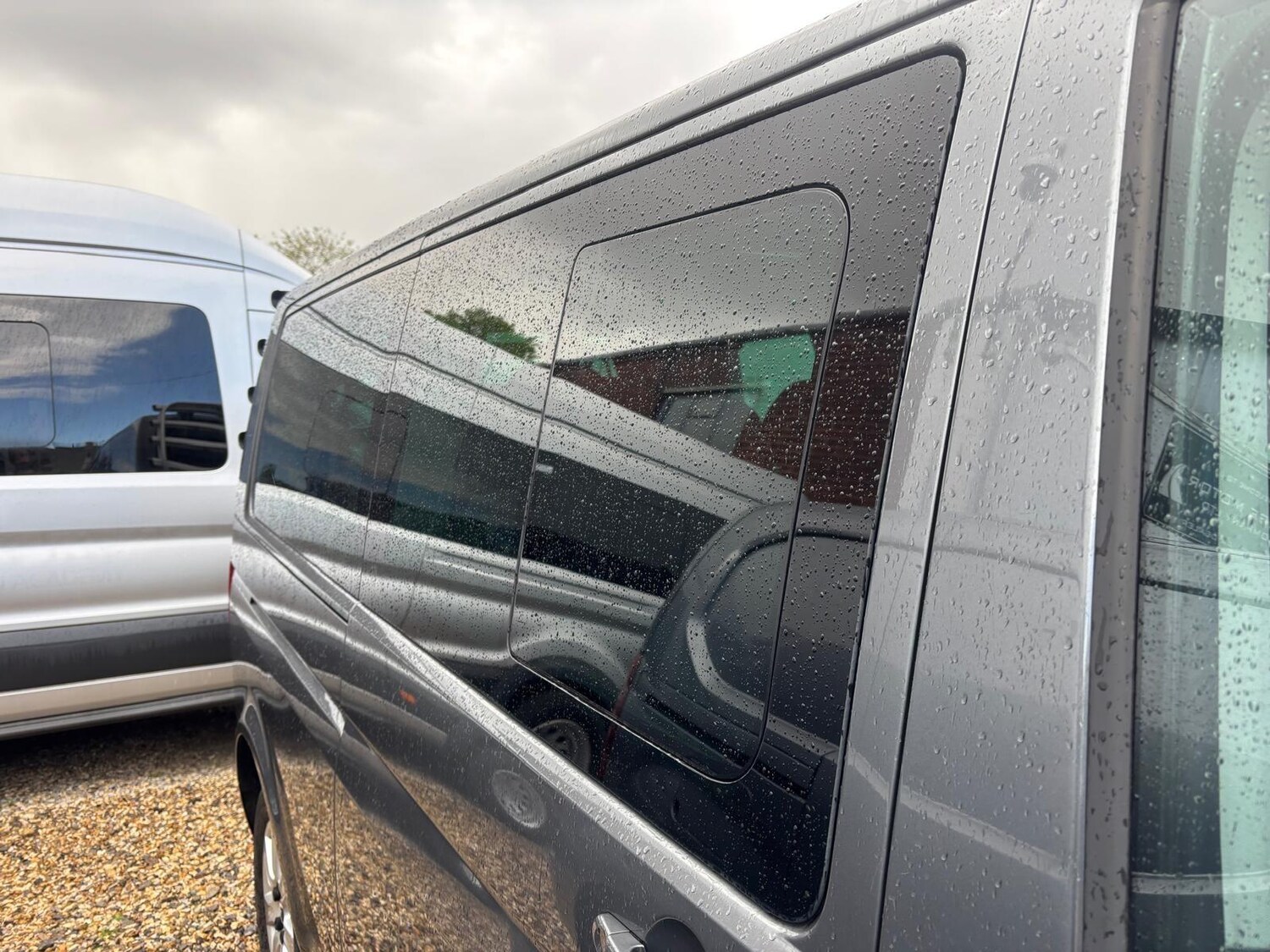 Used Volkswagen Transporter Shuttle 2010 for sale - 78220321: Photo 51