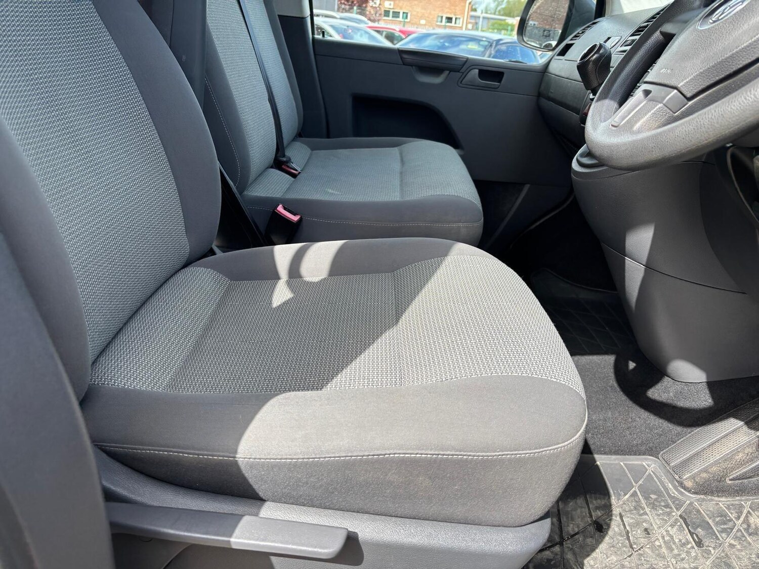 Used Volkswagen Transporter Shuttle 2010 for sale - 78220321: Photo 75