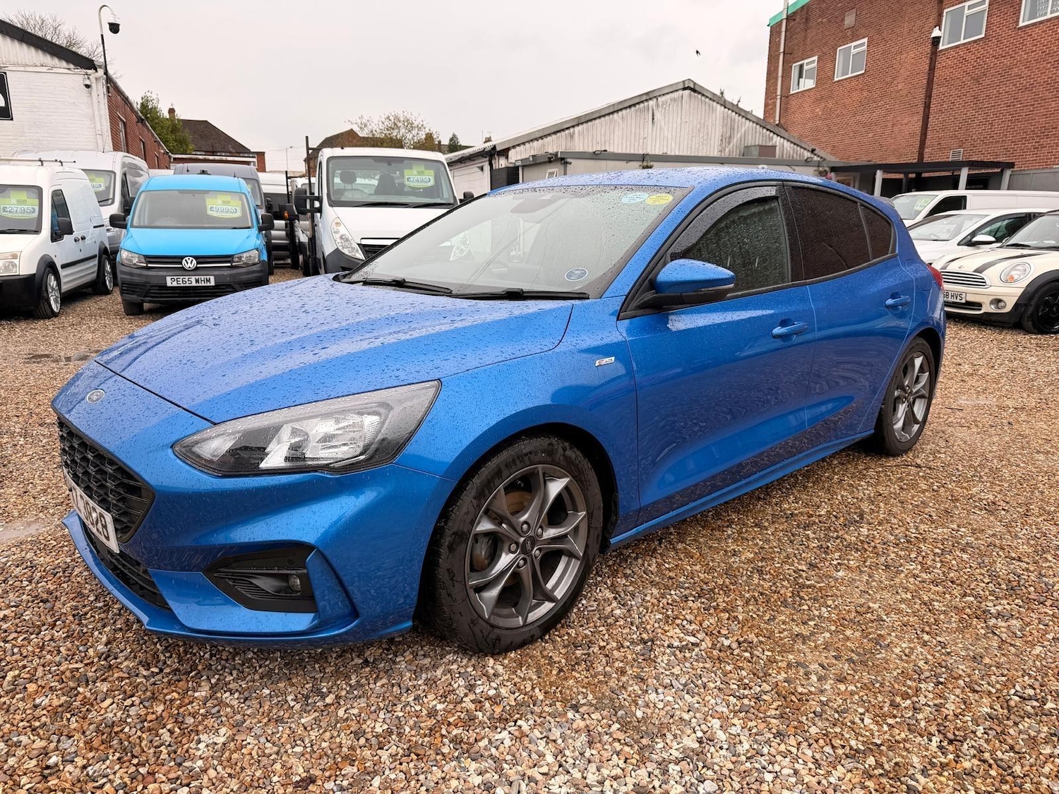 Used Ford Focus 2021 for sale - 76993395: Photo 5