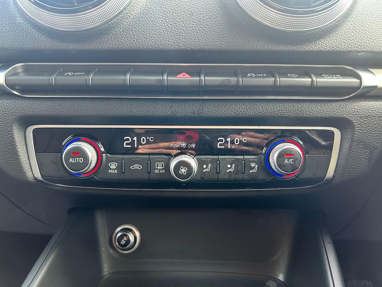 Vehicle 33