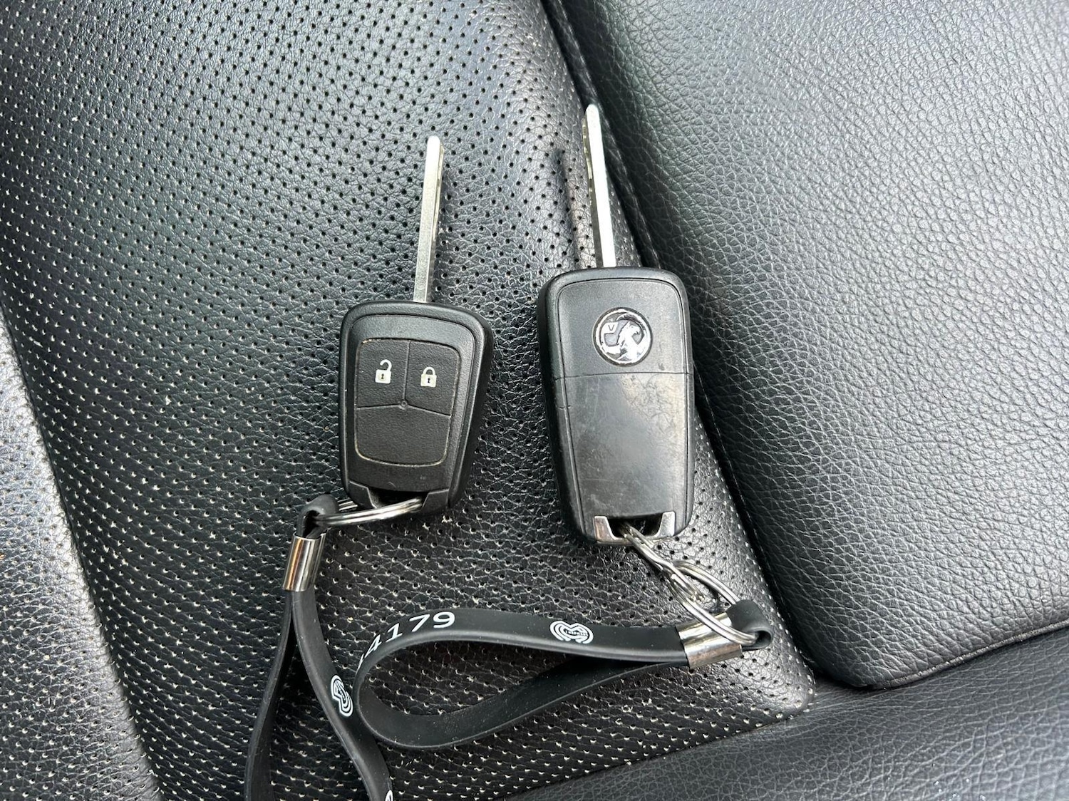 Used Vauxhall Zafira 2018 for sale - 76457855: Photo 35