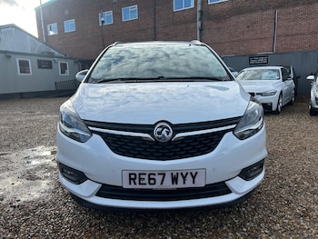 Used Vauxhall Zafira 2018 for sale - 76457855: Photo