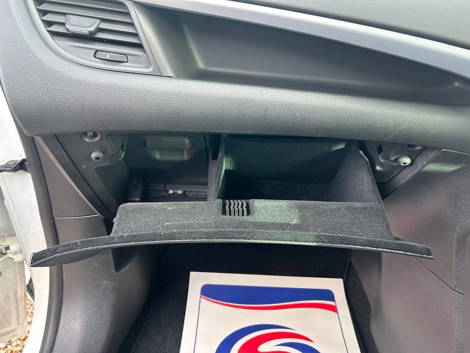 Used Vauxhall Zafira 2018 for sale - 76457855: Photo 56