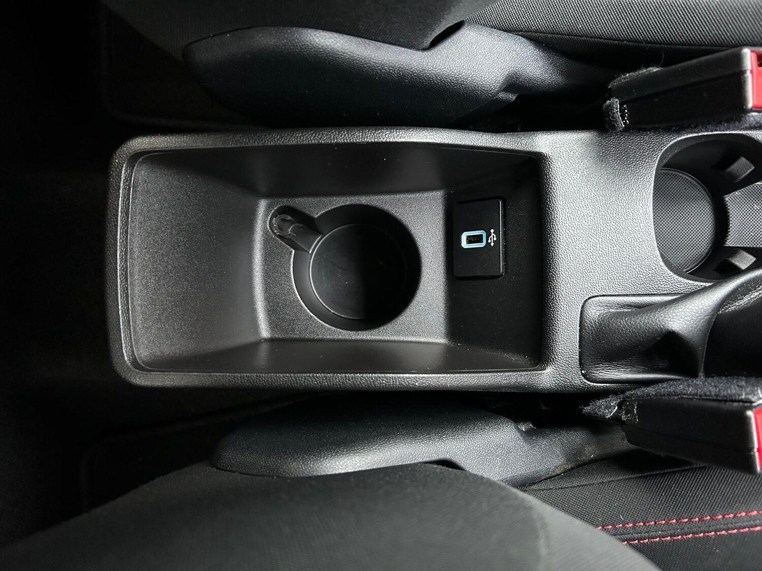 Used Ford Fiesta 2019 for sale - 76424616: Photo 33