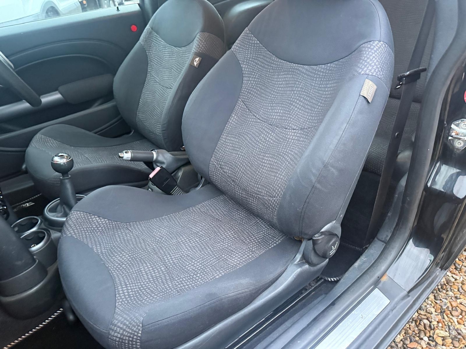 Used MINI Hatch 2004 for sale - 76866046: Photo 11