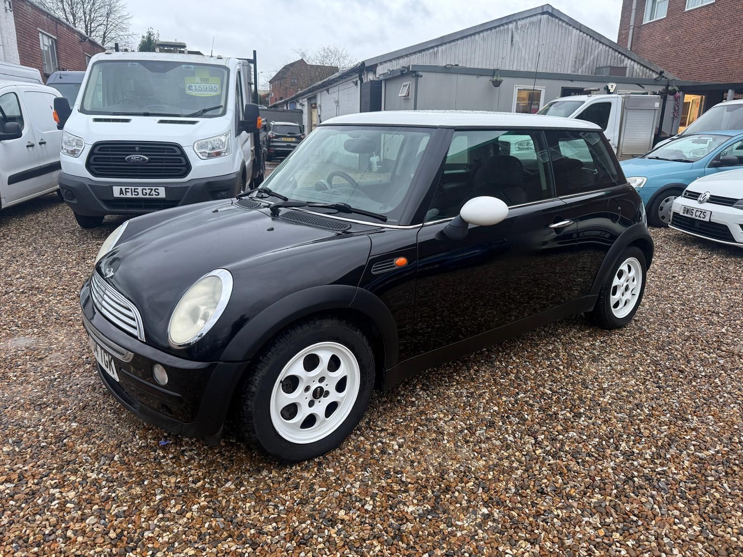 Used MINI Hatch 2004 for sale - 76866046: Photo 5