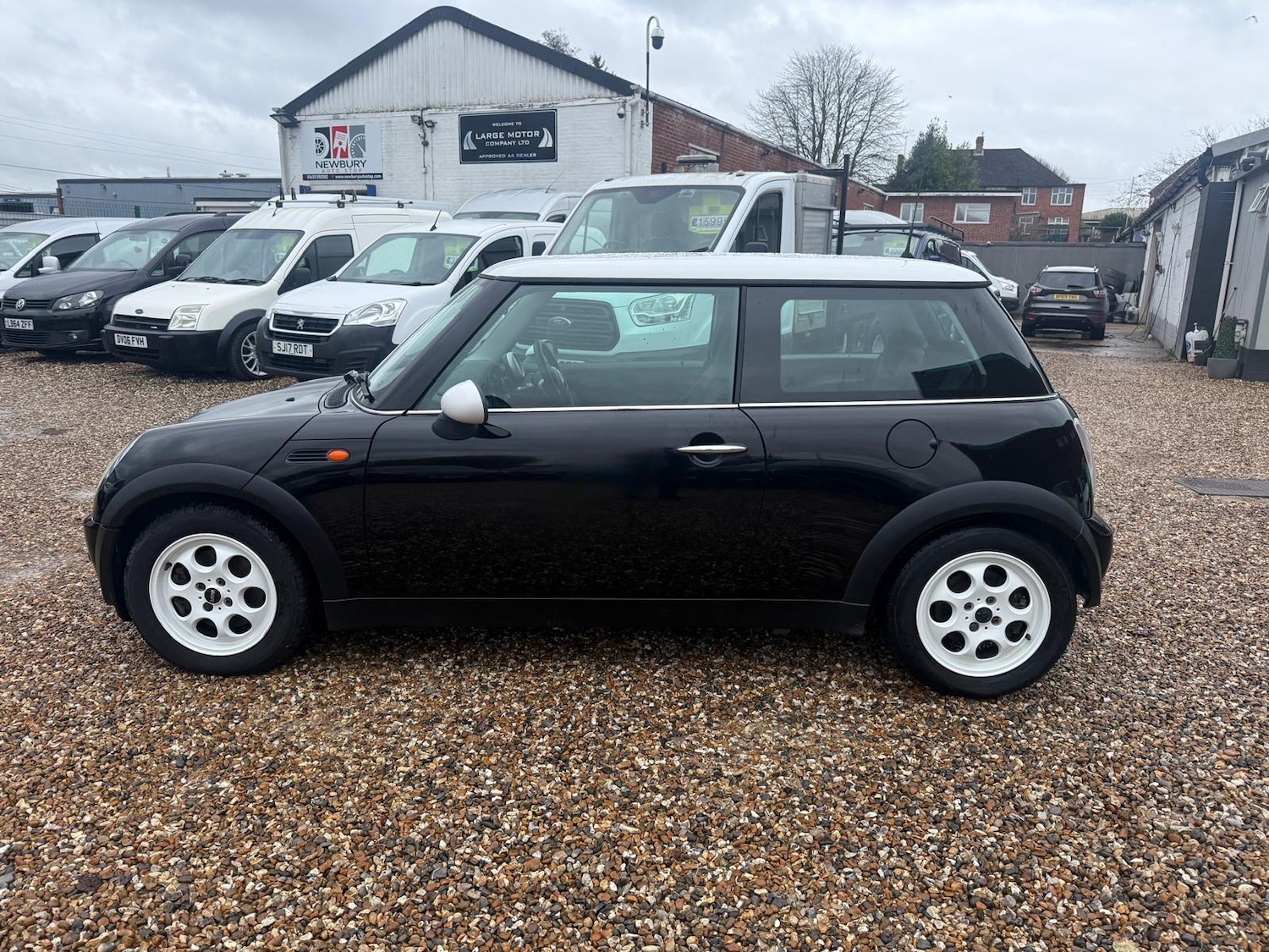 Used MINI Hatch 2004 for sale - 76866046: Photo 6