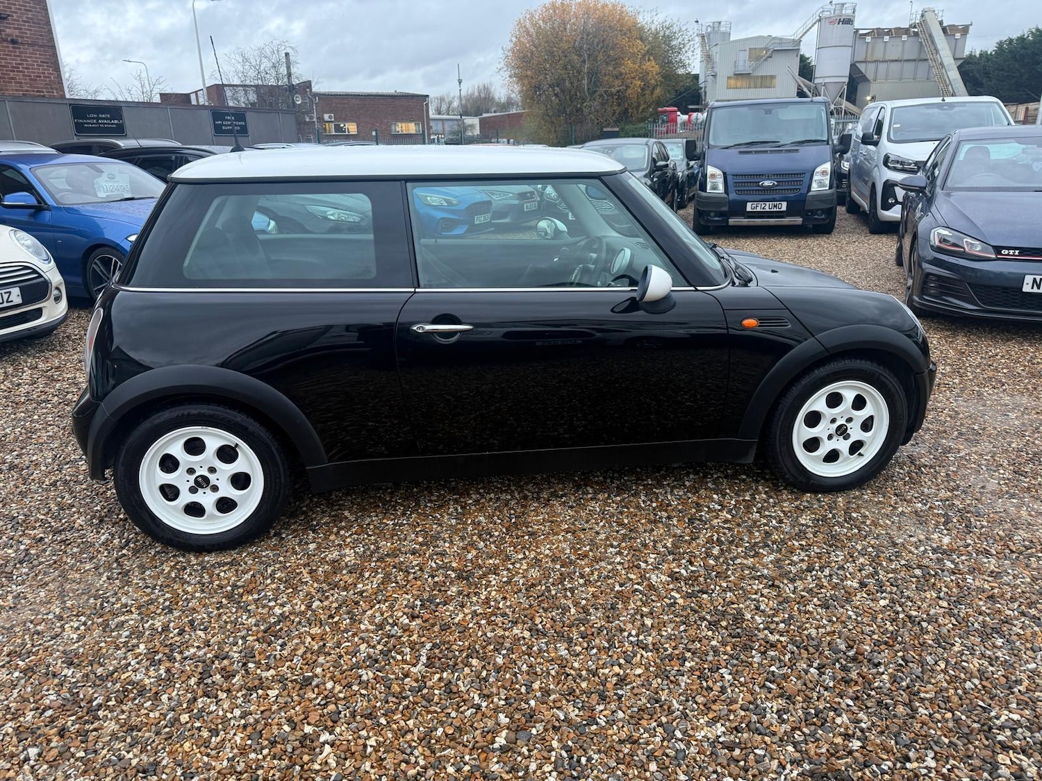 Used MINI Hatch 2004 for sale - 76866046: Photo 8