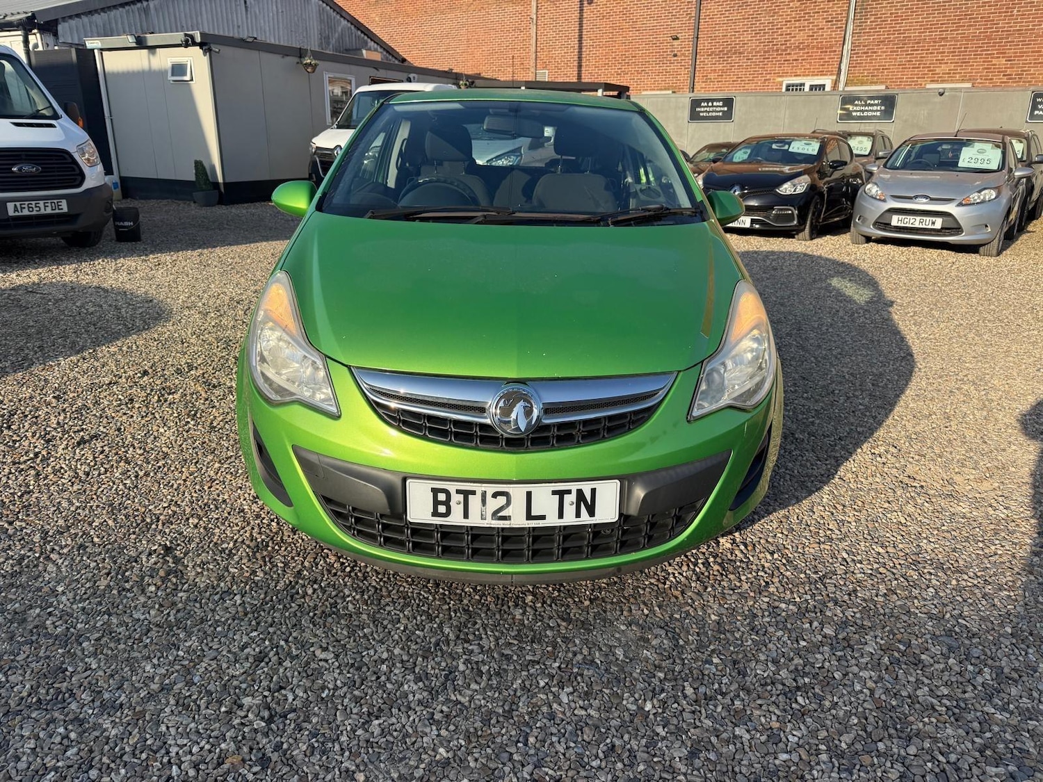 Used Vauxhall Corsa 2012 for sale - 78171532: Photo 3