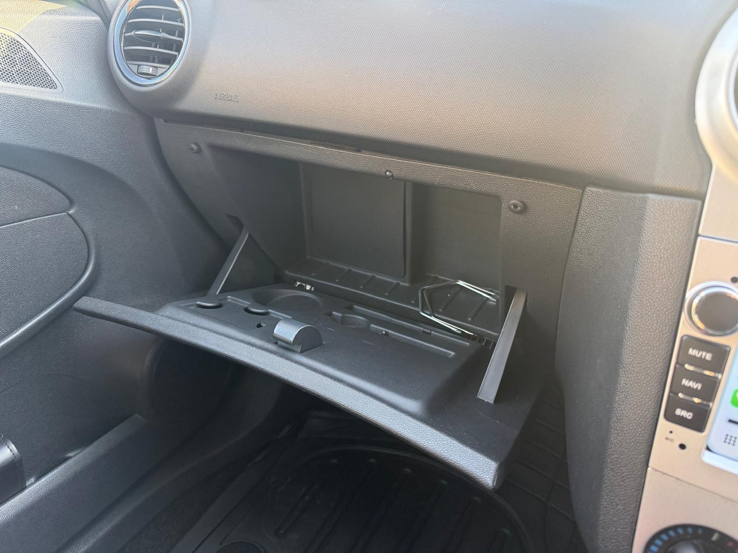 Used Vauxhall Corsa 2012 for sale - 78171532: Photo 30