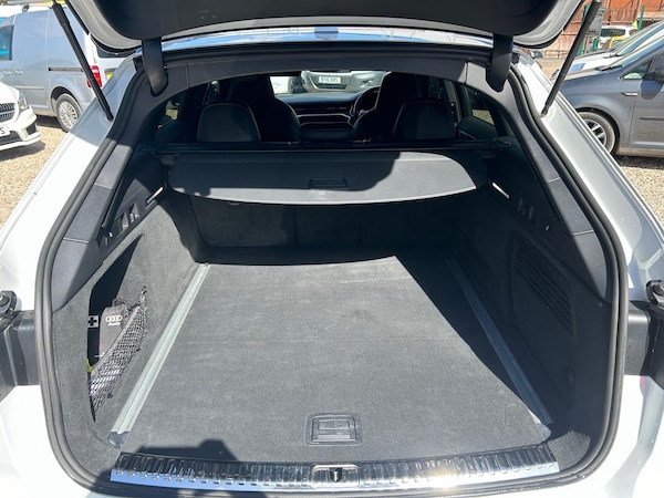 Used Audi RS6 Avant 2020 for sale - 74395451: Photo 77