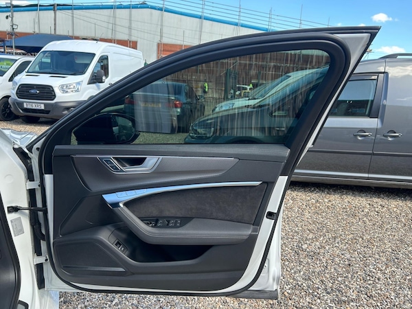 Used Audi RS6 Avant 2020 for sale - 74395451: Photo 82