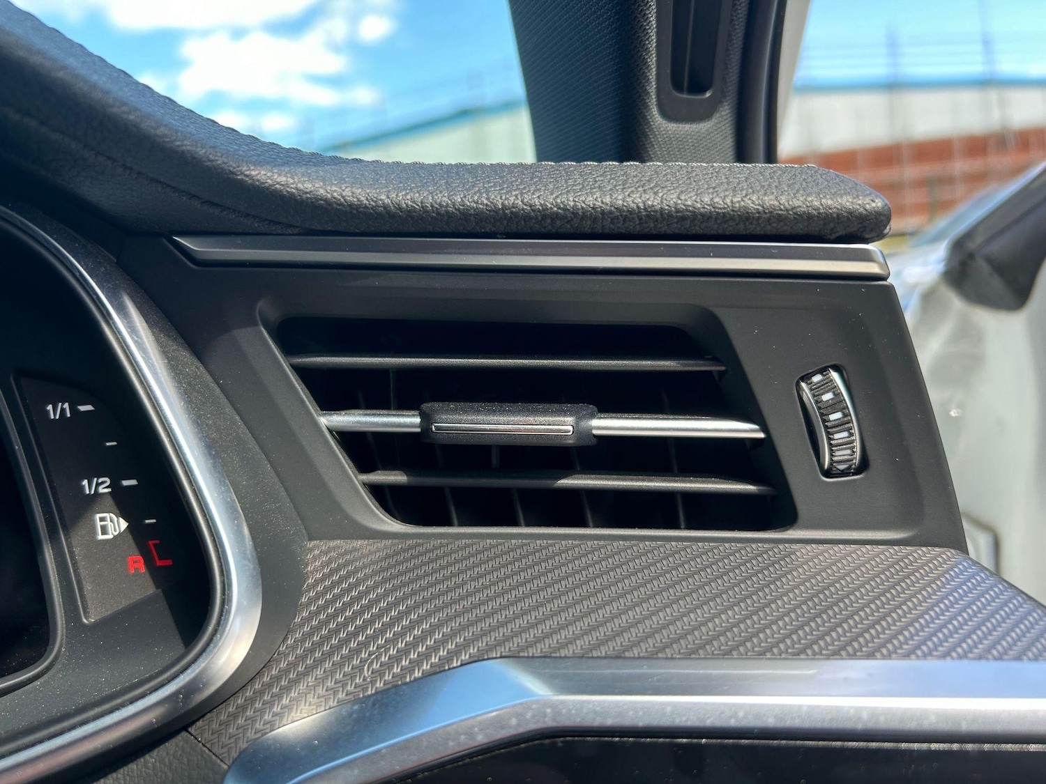 Vehicle 86