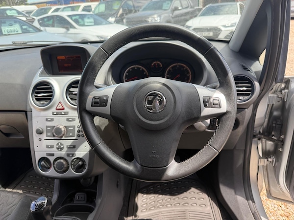 Used Vauxhall Corsa 2013 for sale - 75291271: Photo 15