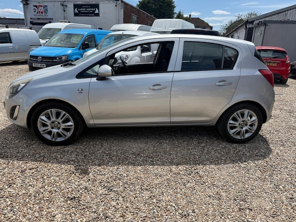 Used Vauxhall Corsa 2013 for sale - 75291271: Photo 6