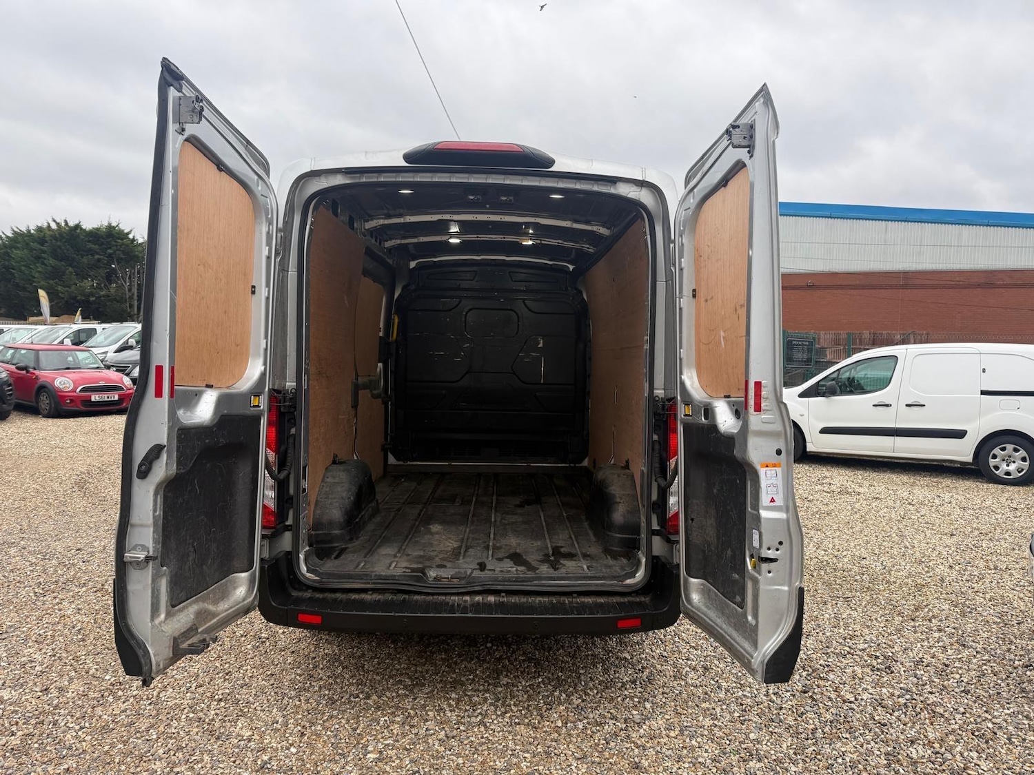 Used Ford Transit 2020 for sale - 77597778: Photo 11