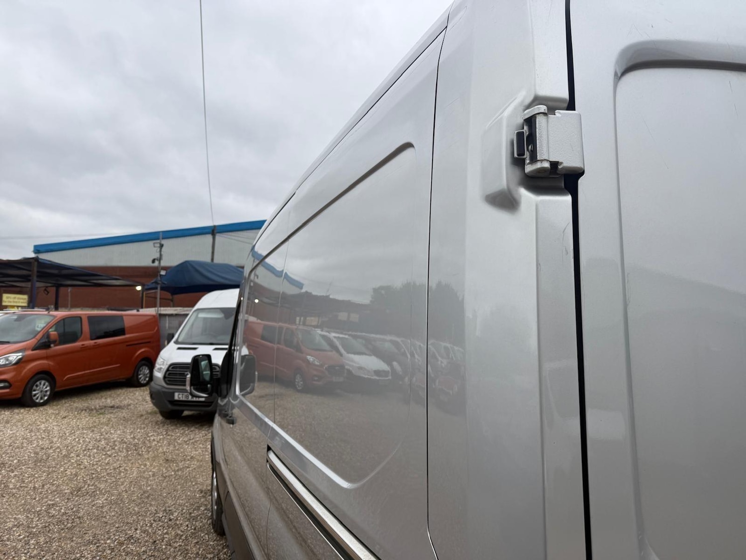 Used Ford Transit 2020 for sale - 77597778: Photo 49