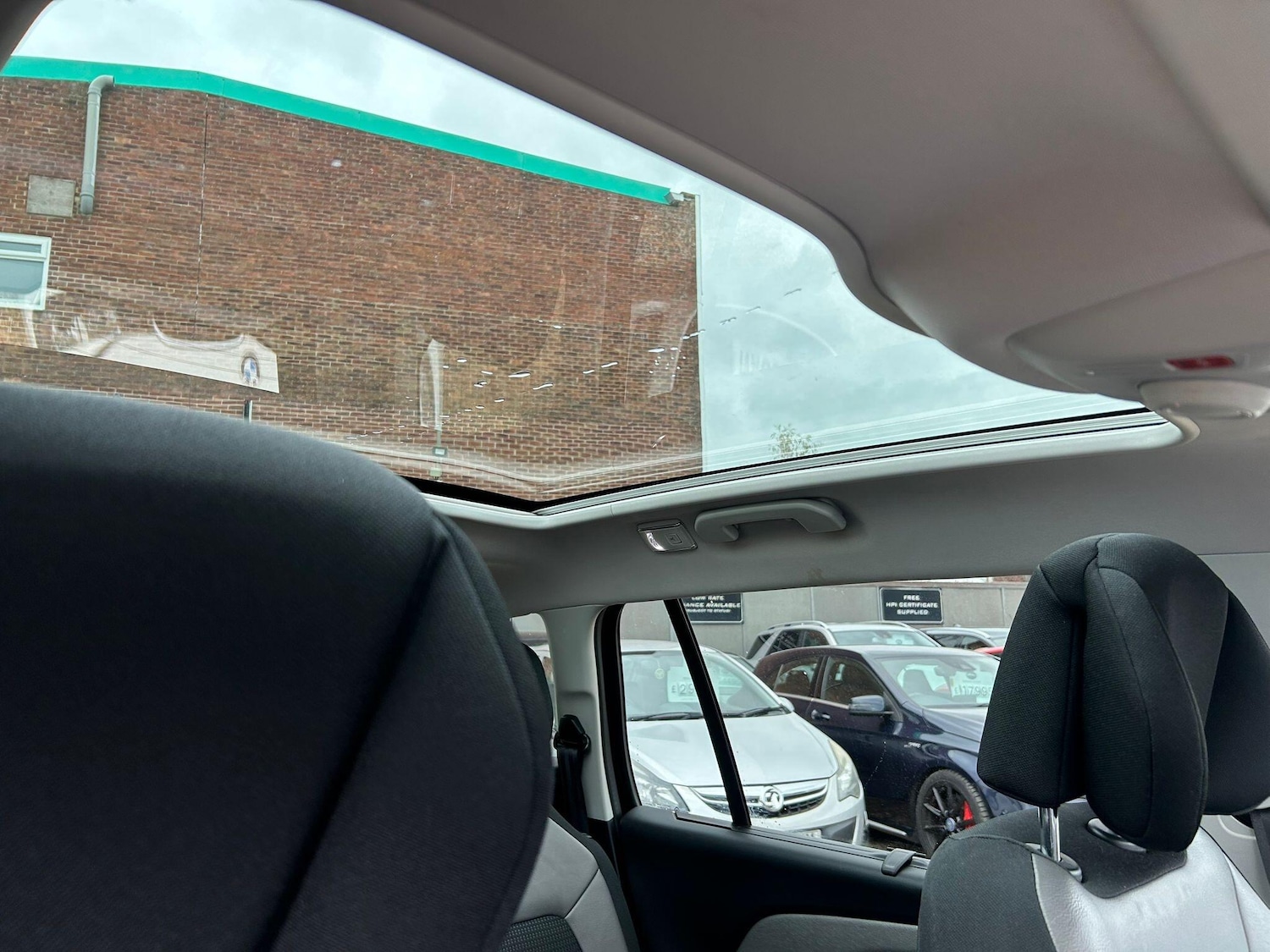 Used Citroen C4 Grand Picasso 2017 for sale - 76995505: Photo 16