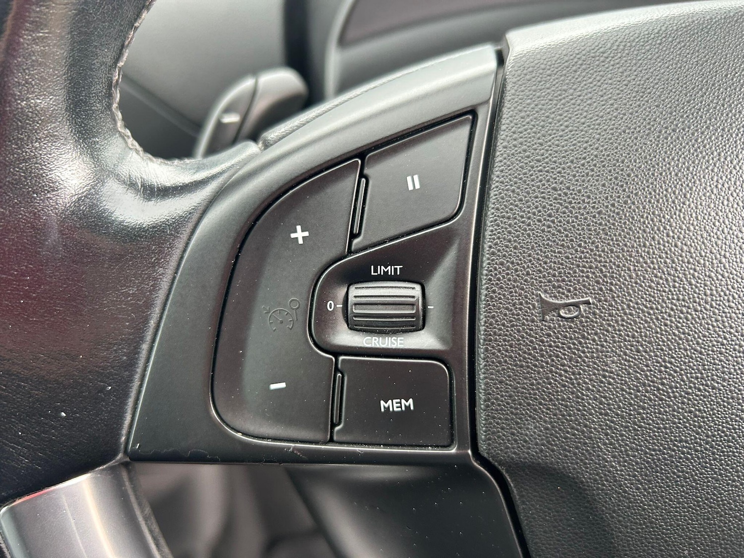 Used Citroen C4 Grand Picasso 2017 for sale - 76995505: Photo 38