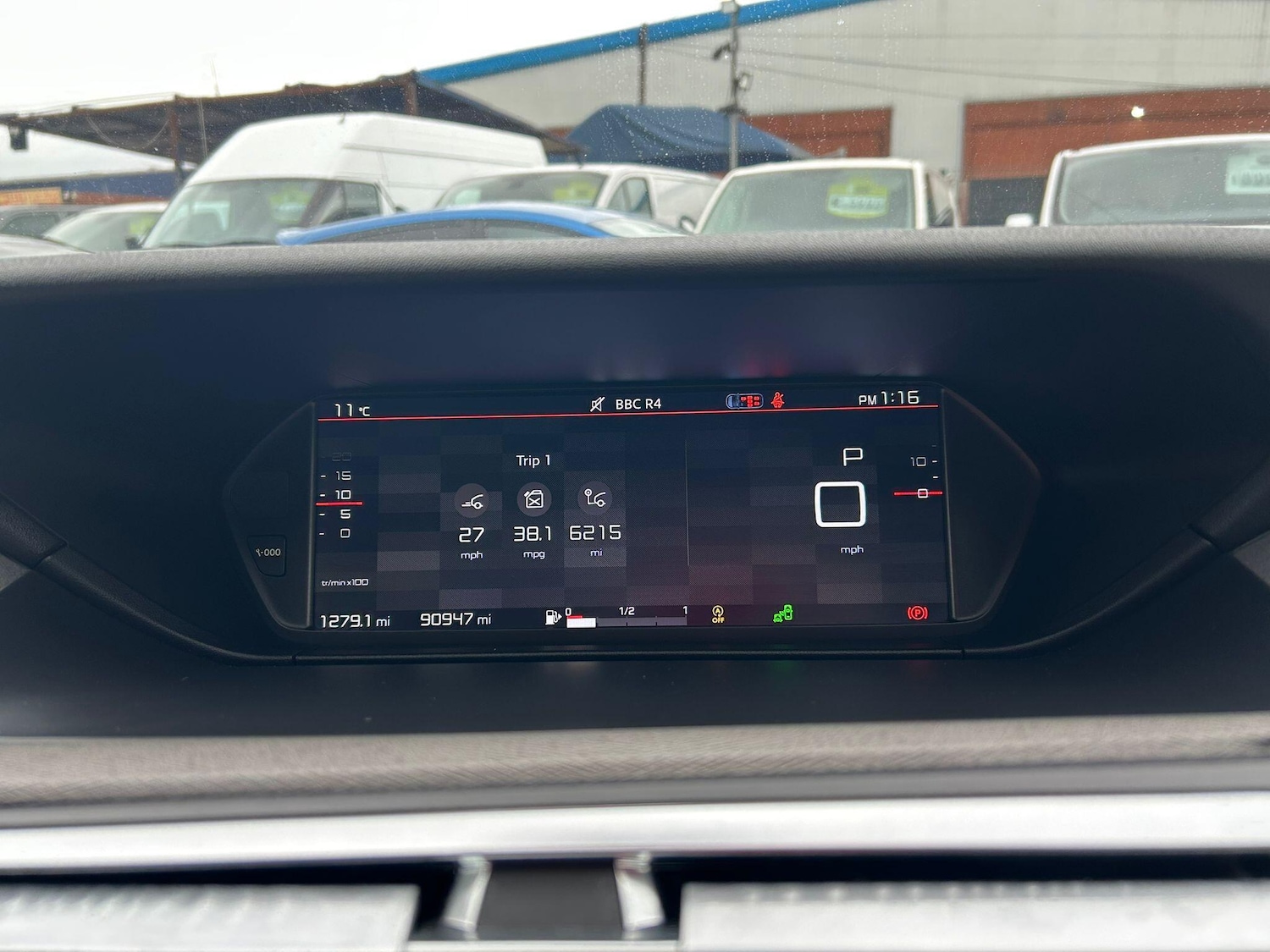 Used Citroen C4 Grand Picasso 2017 for sale - 76995505: Photo 41