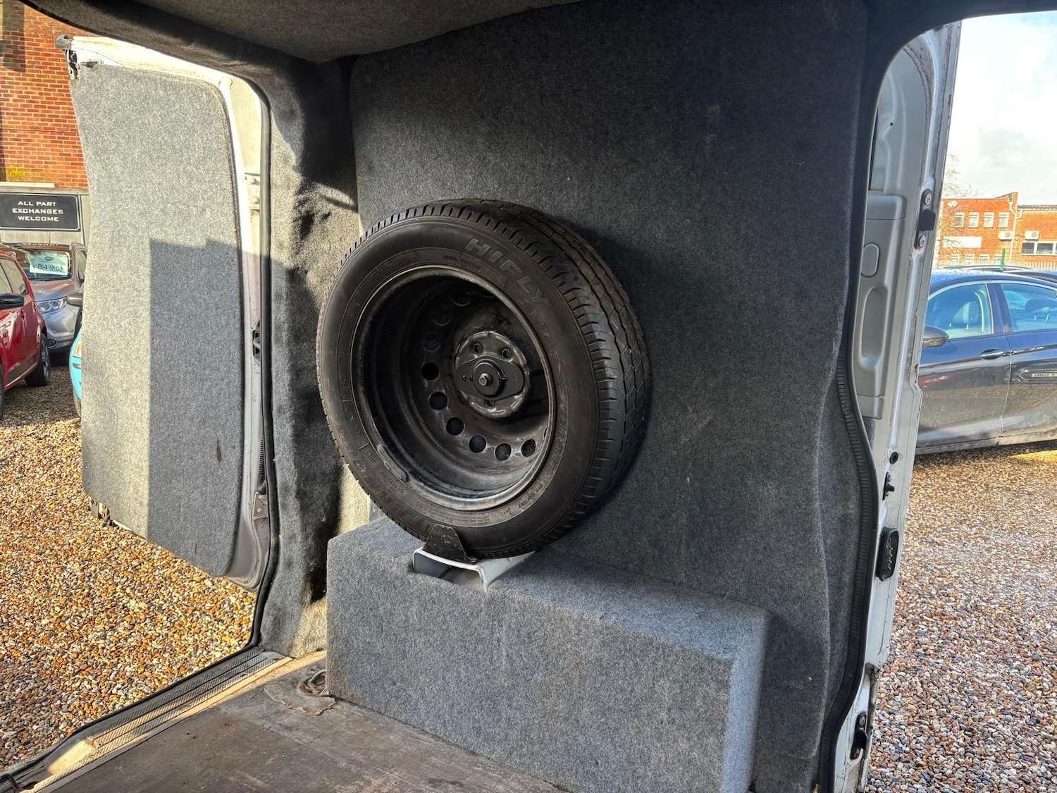 Used Mercedes-Benz Vito 2009 for sale - 77400530: Photo 40