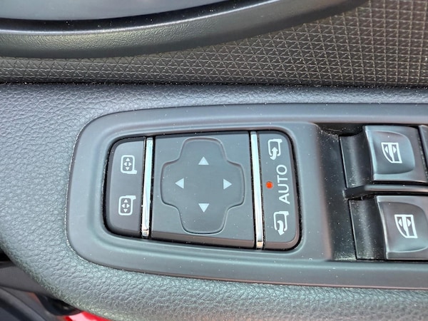 Used Renault Clio 2018 for sale - 75520034: Photo 22