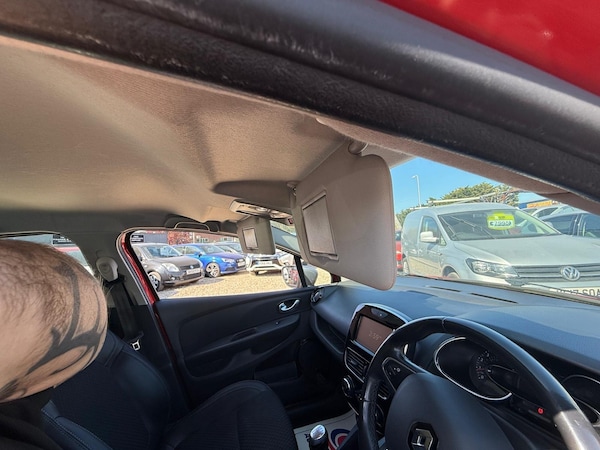 Used Renault Clio 2018 for sale - 75520034: Photo 24